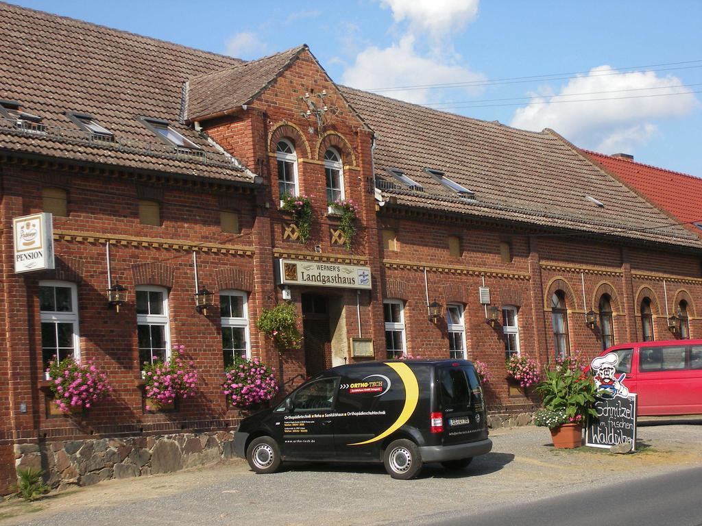 Werners Landgasthaus Hotell Lieskau Eksteriør bilde